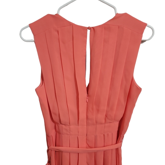 Ann Taylor Pleated Dress - Picture 3 of 5